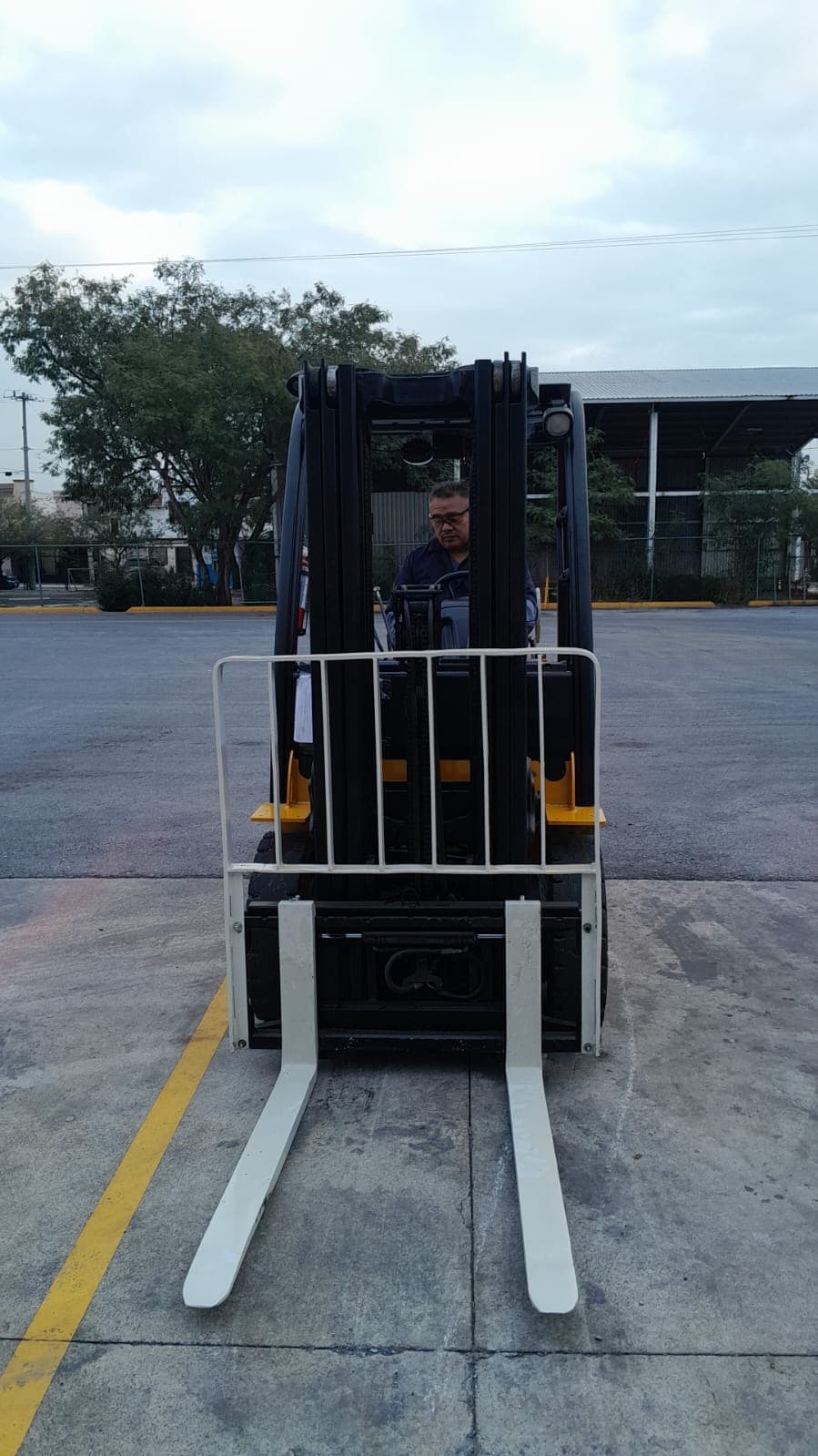 Momtacargas 5000 LBS miniatura 4