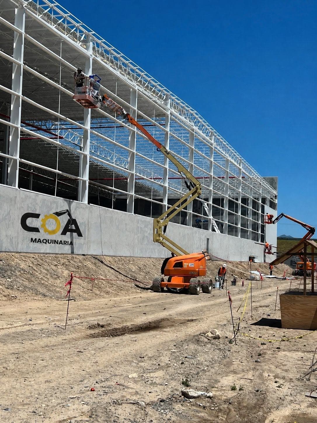 Plataforma articulada JLG (Diesel)
