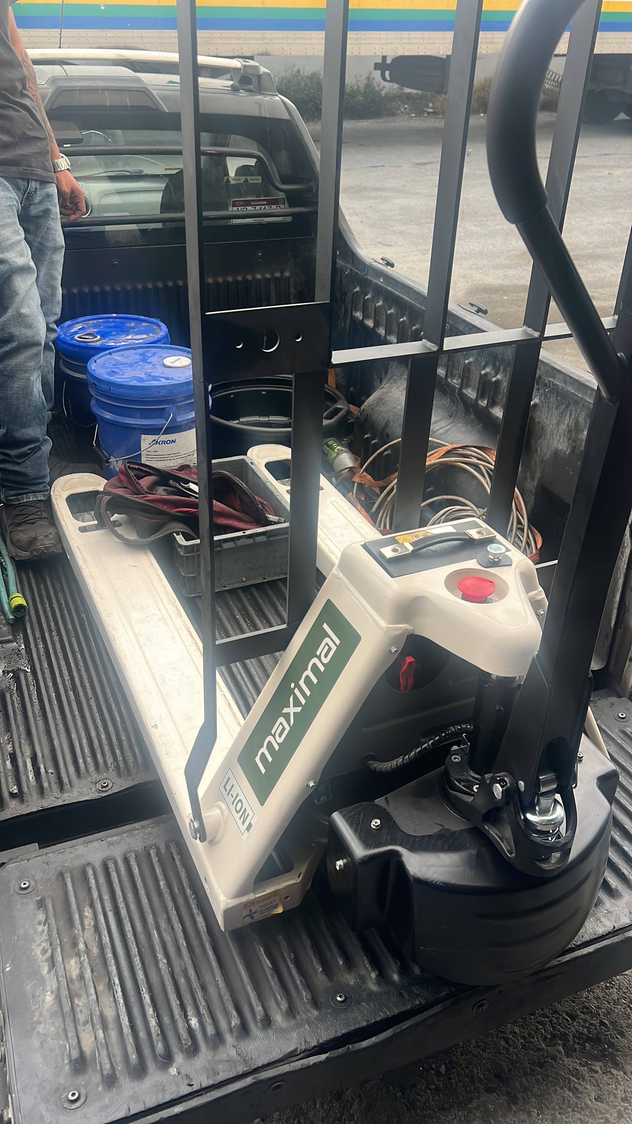 Venta de patin eléctrico a litio miniatura 4