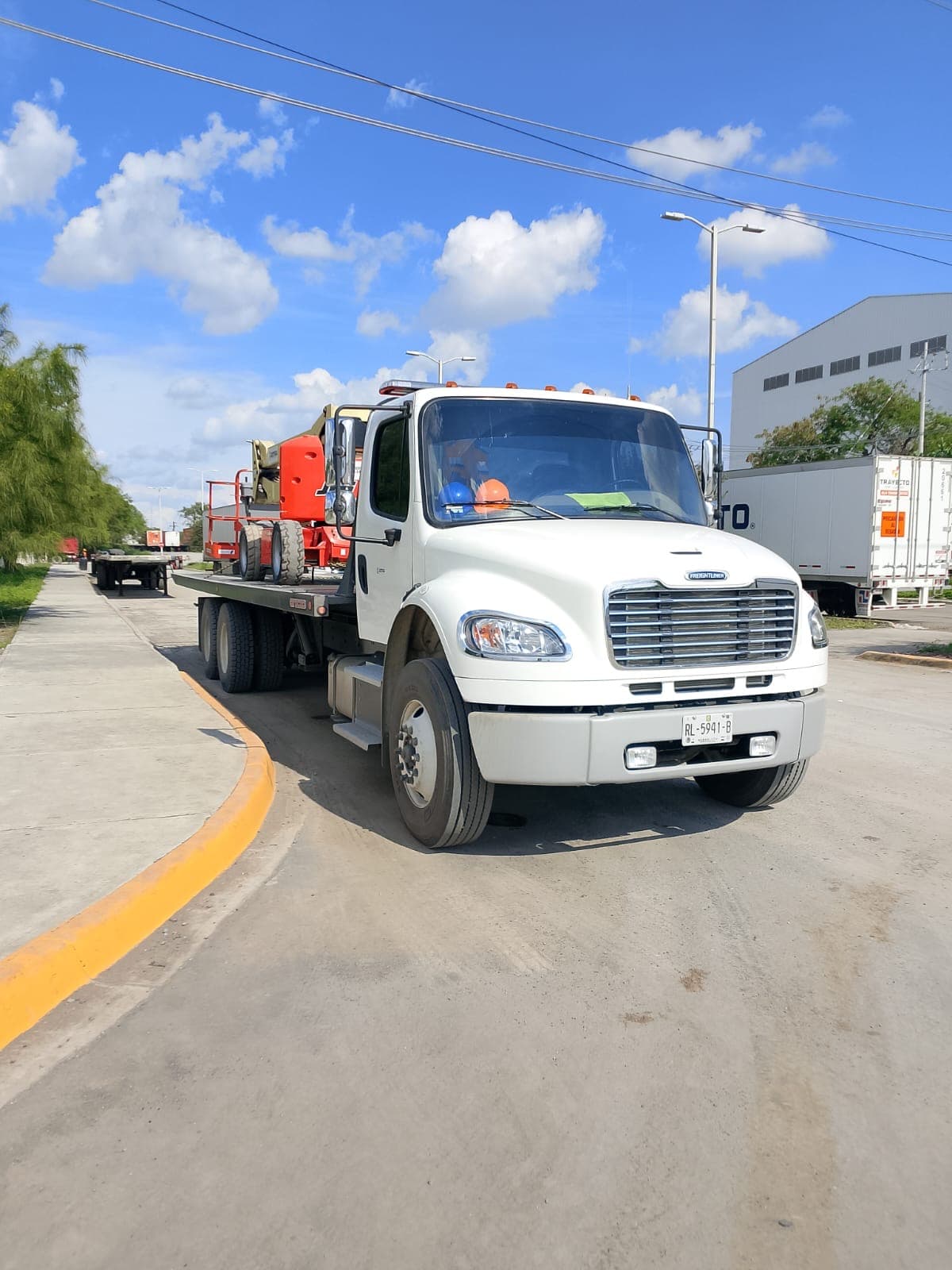 Plataforma articulada JLG E450AJ miniatura 6