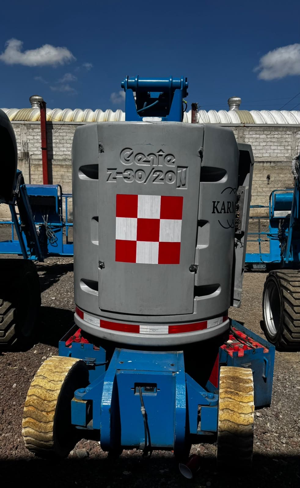 Plataforma articulada Genie Z-30/20N miniatura 6