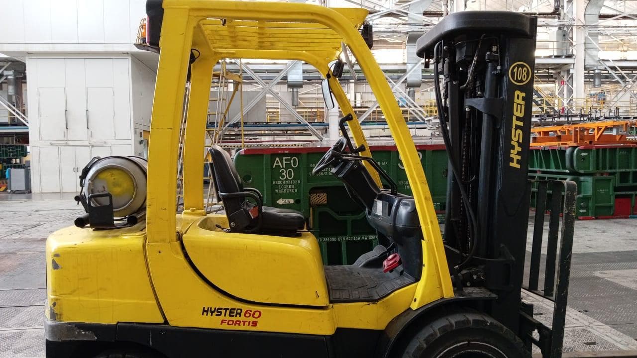 Montacargas Hyster H60 Fortis (Gas LP) miniatura 2